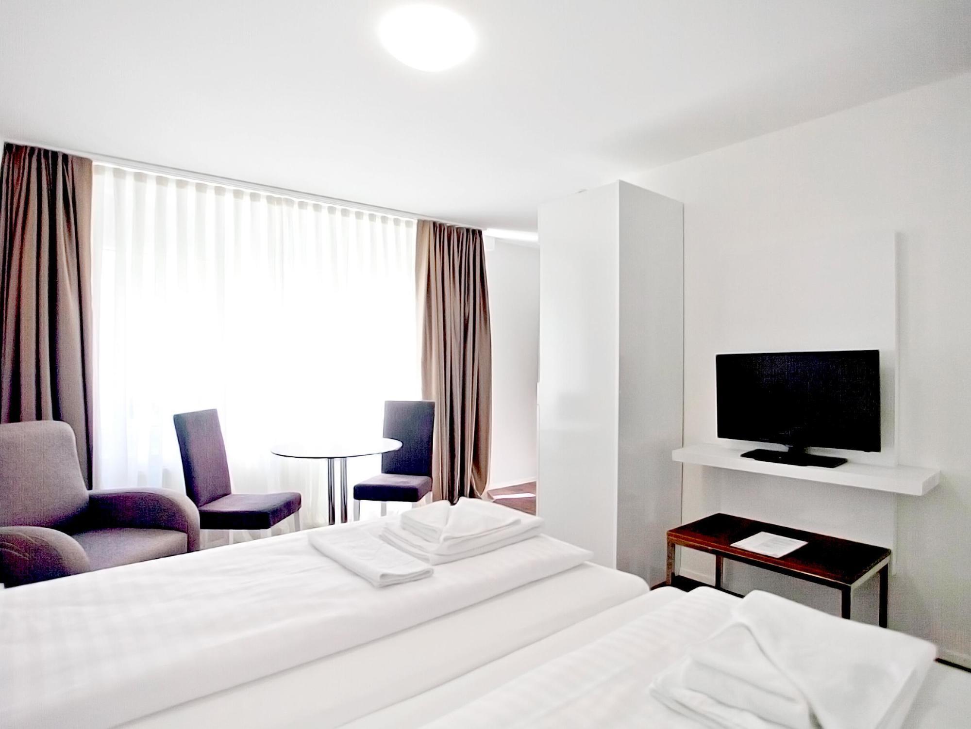 Suite Apartments By Livingdowntown Цюрих Экстерьер фото